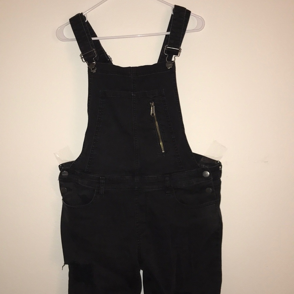 Greywire Woman’s Distressed Jean Overalls size 30